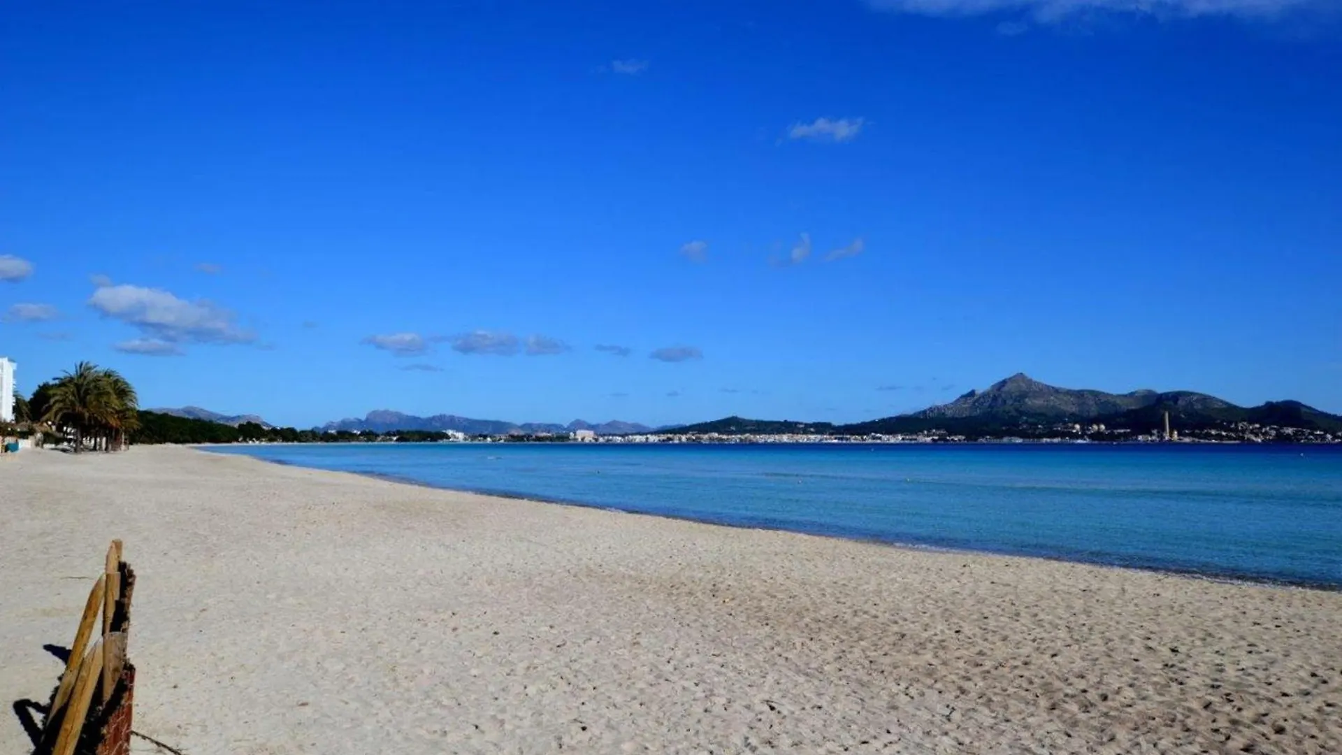 Apartment Bonito Apartamento Con Terraza En Puerto De Alcudia